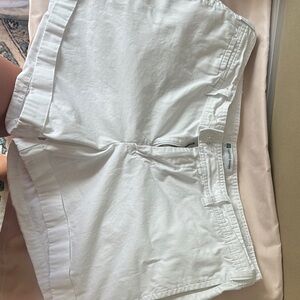 GAP White Cuffed Shorts “Favorite Khaki”